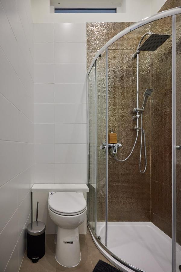Cozy Little Apartment In Downtown בודפשט מראה חיצוני תמונה